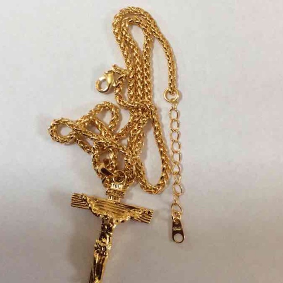 New 18k gold cross necklace for men women - Picture 4 of 4